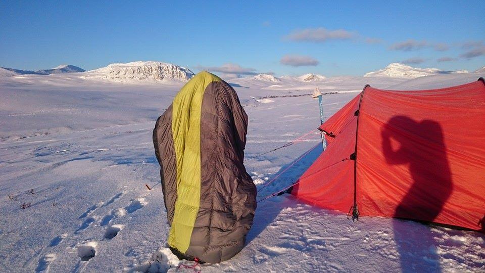 Mer informasjon om "Test av vintersovepose i dun - Warmpeace Viking 1200"